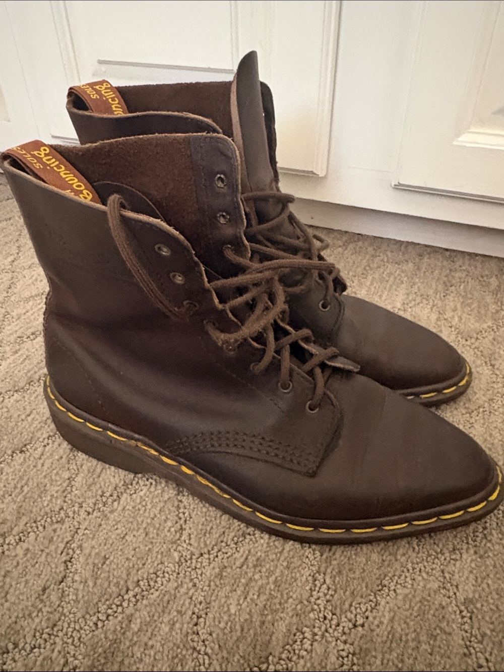 Doc Martens - Picture 2 of 6